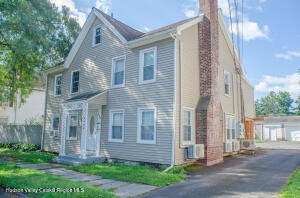 143 Clinton, Kingston