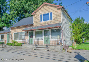 349 Lucas, Kingston